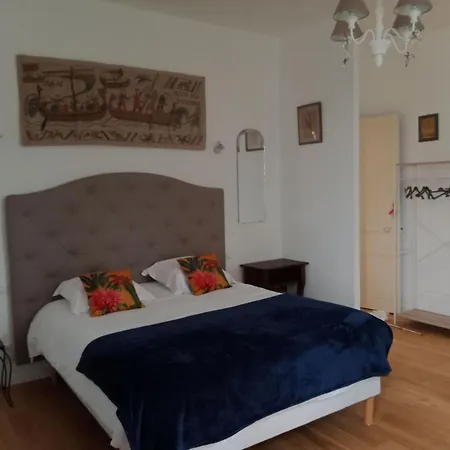 Saint Pierre Hotel La Trimouille