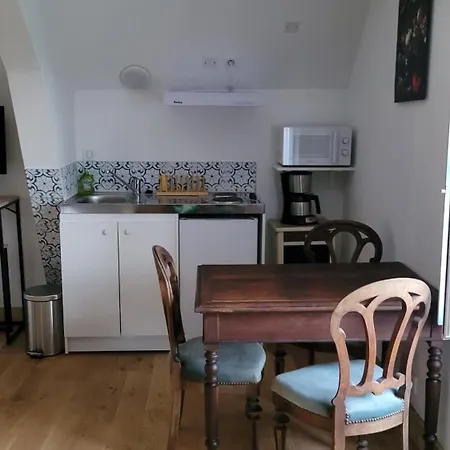 Saint Pierre Hotel *